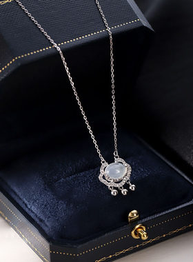 河南钻石商丘钻石河南人造钻石纯银项链女ins轻奢吊坠锁骨套a2598