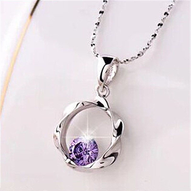 钻石之乡河南柘城河南人工钻石网红婉转吊坠项链银锁骨链简约创意