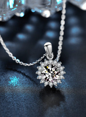 钻石之乡河南钻石商丘钻石4克拉925纯银太阳花项链吊坠锁骨a2571