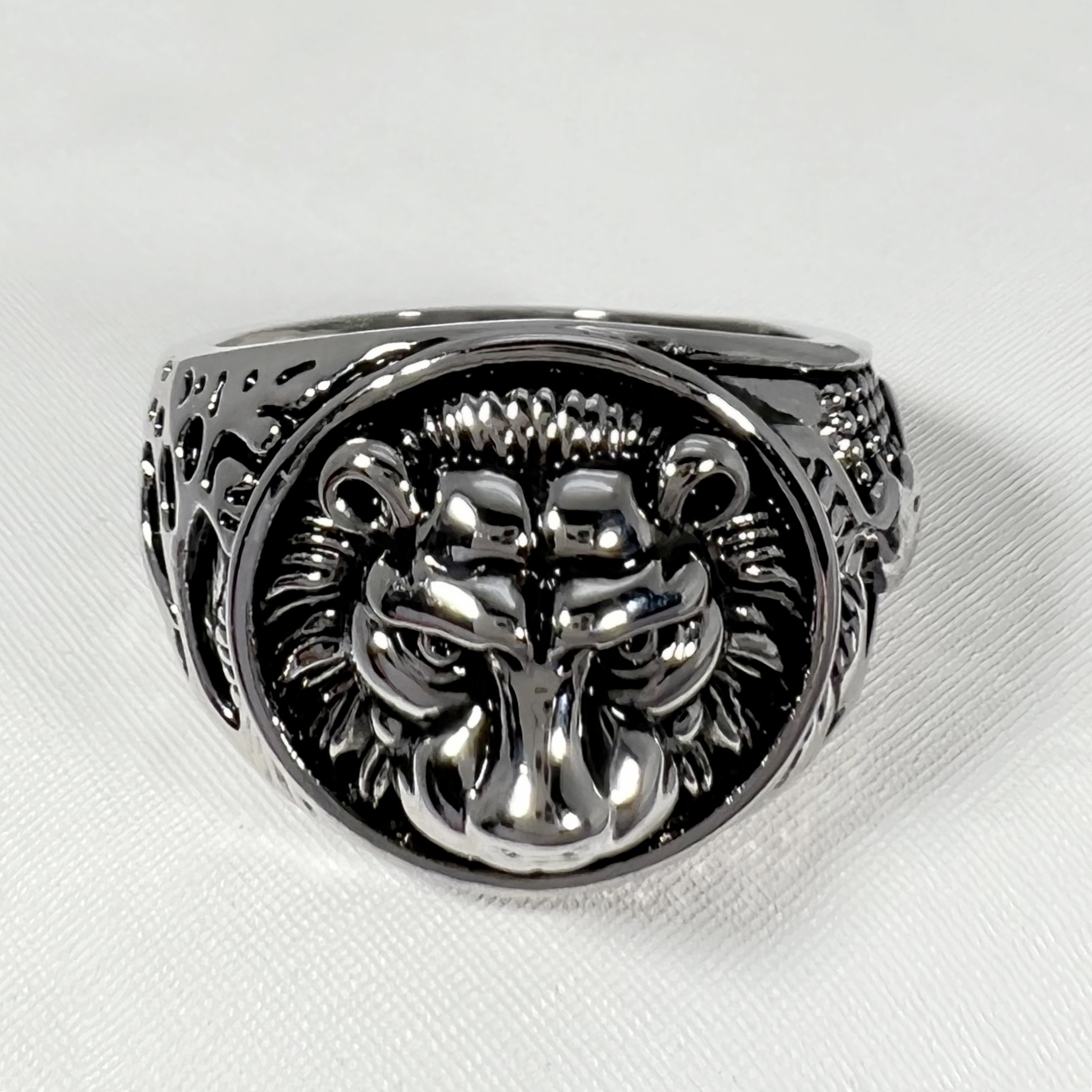 钻石之乡河南柘城河南人工钻石欧美镀泰银黑狮子戒指 复古做旧创