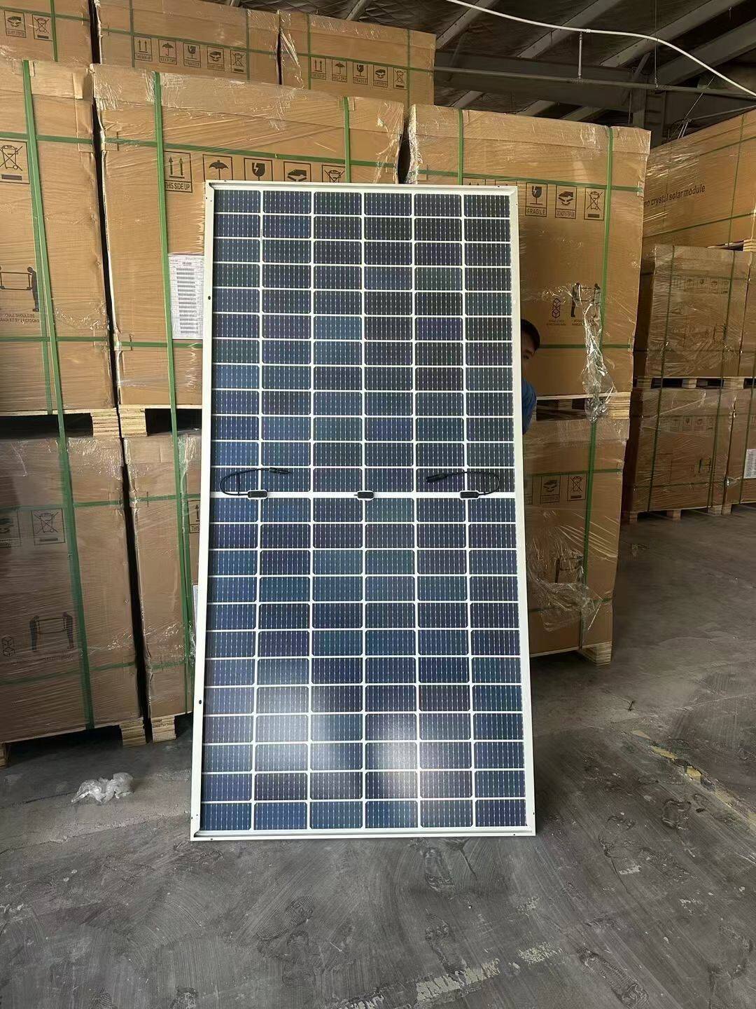 新品正a级双玻双面540w545w585w光伏组件太阳能发电板光伏