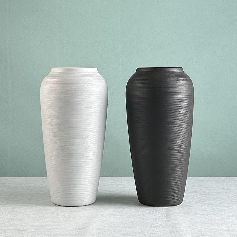 手工磨砂黑色陶瓷花瓶摆件覆古粗陶罐DIY灯台设计师花器客厅插花