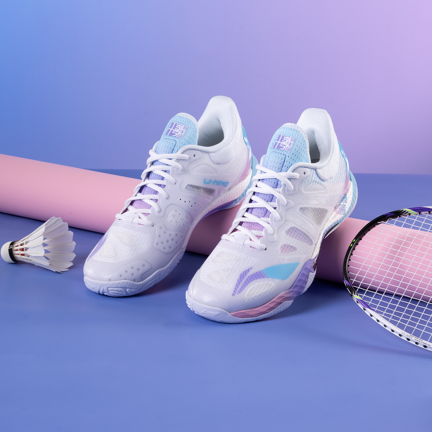 李宁羽毛球鞋男女款碳板减震抗扭