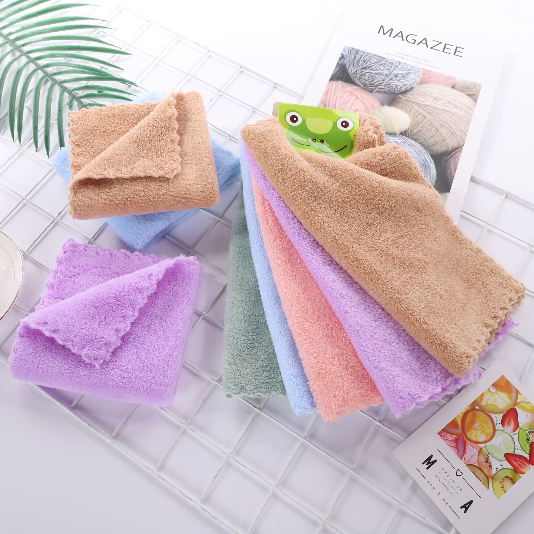 经编珊瑚绒切边小方巾卡巾幼儿园厨房抹布清洁巾洗碗擦手小毛巾