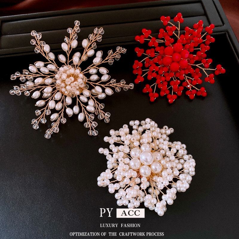 胸花朵百搭胸针珍珠轻奢女花时尚