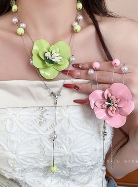 配饰珍珠项链氛围花朵高级感感甜美串珠韩系女毛衣链轻奢项饰喷漆