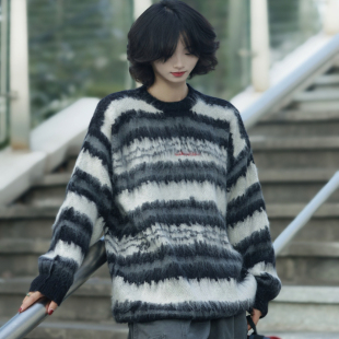 牧游昏昏美式加厚条纹刺绣海马毛秋冬套头宽松毛衣男女