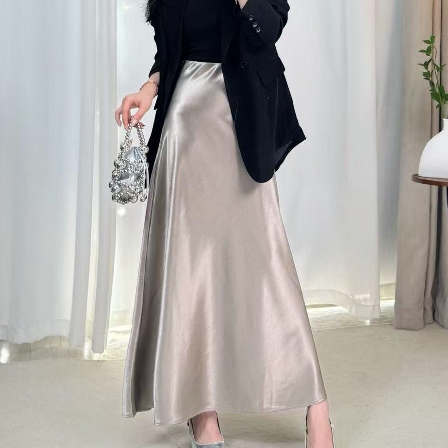 轻熟风2026春夏潮流醋酸缎面半身裙女高腰显瘦A字鱼尾长裙垂感