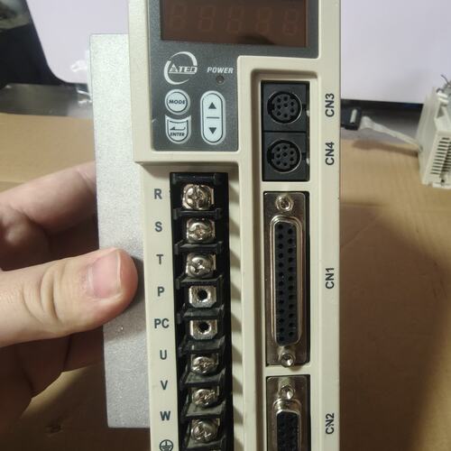 议价伺服驱动器JSDEP-20AJSDEP-10AJSDEP-30A