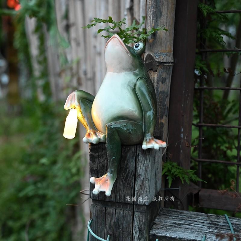 青蛙摆件太阳能灯户外花园装饰可爱动物庭院造景阳台布置露台院子