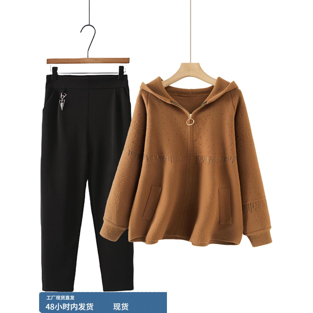 中年妈妈秋装外套时尚洋气连帽毛呢开衫中老年女装秋冬休闲针织衫