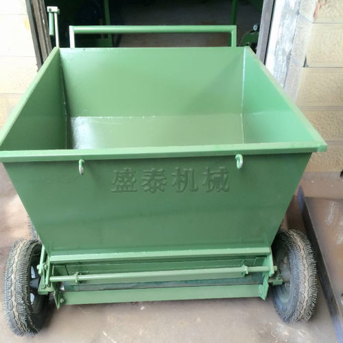 供应人造草坪边倒边充砂机 小型手推草坪填砂机 150型草地冲沙机