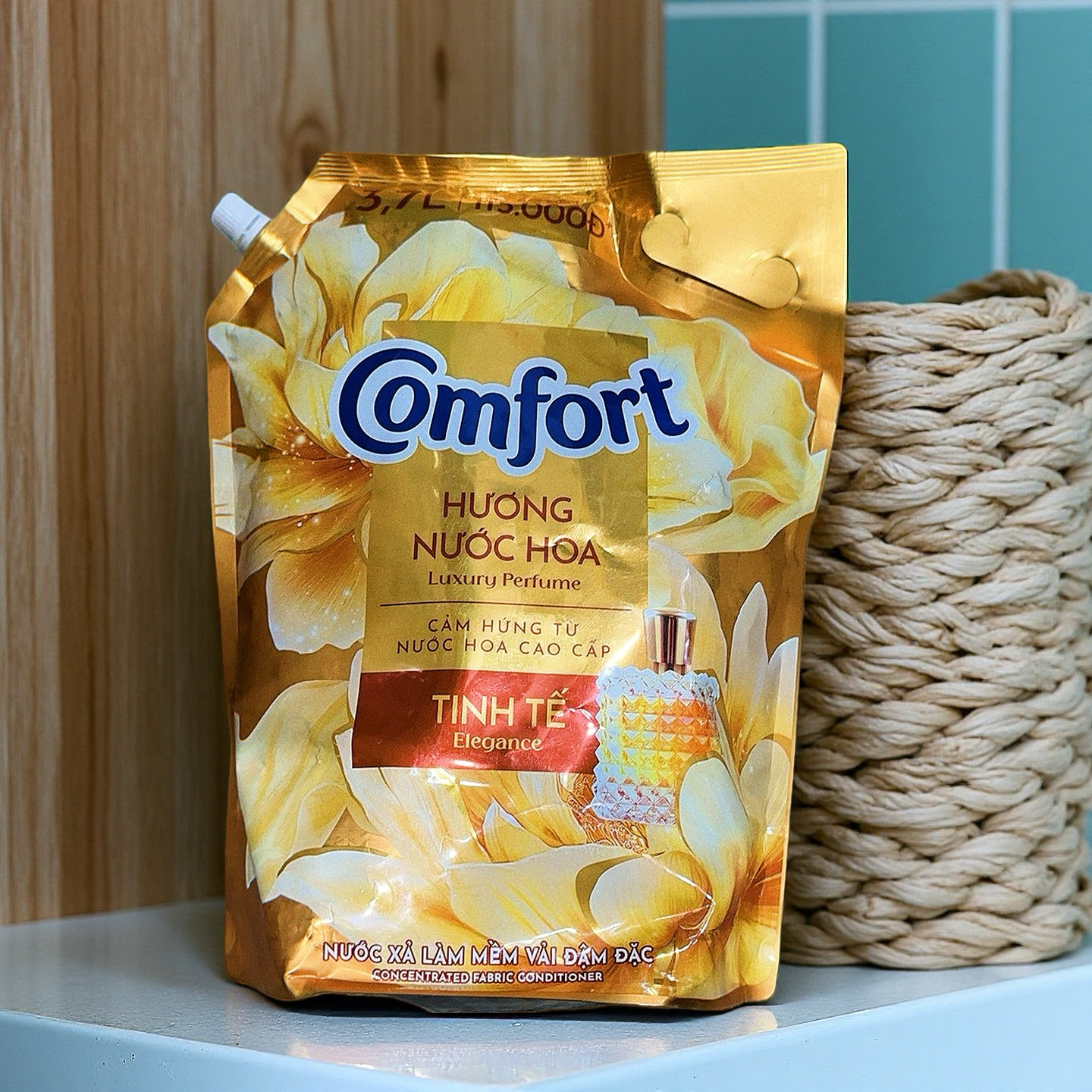 越南金纺Comfort衣物柔顺剂家纺洗衣液索菲亚香水味护理液800ml