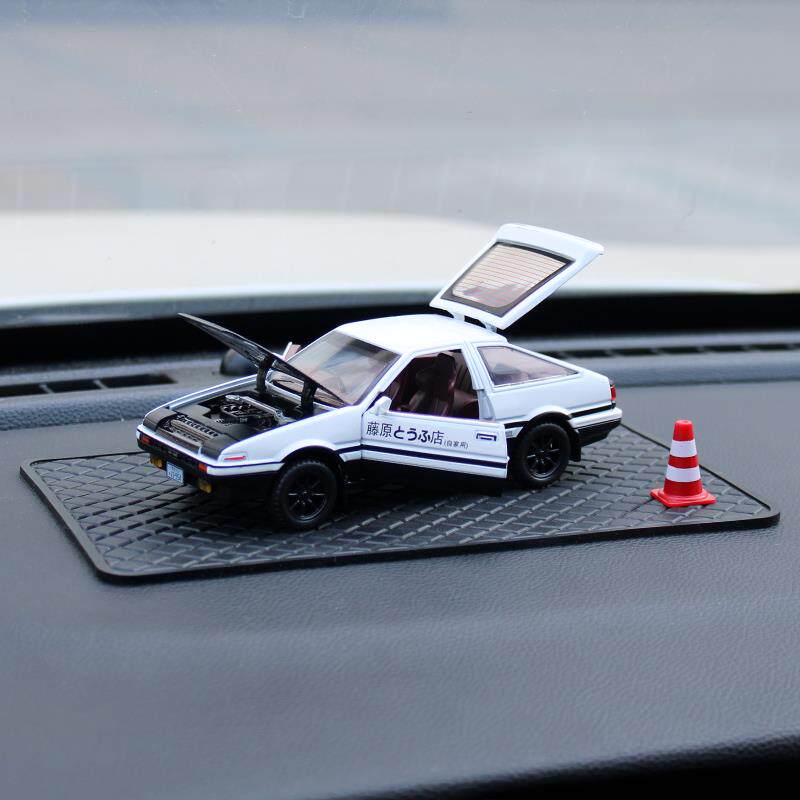 彷真藤原拓海AE86汽车摆件汽车饰品收藏车内合金车模型秋名山车神