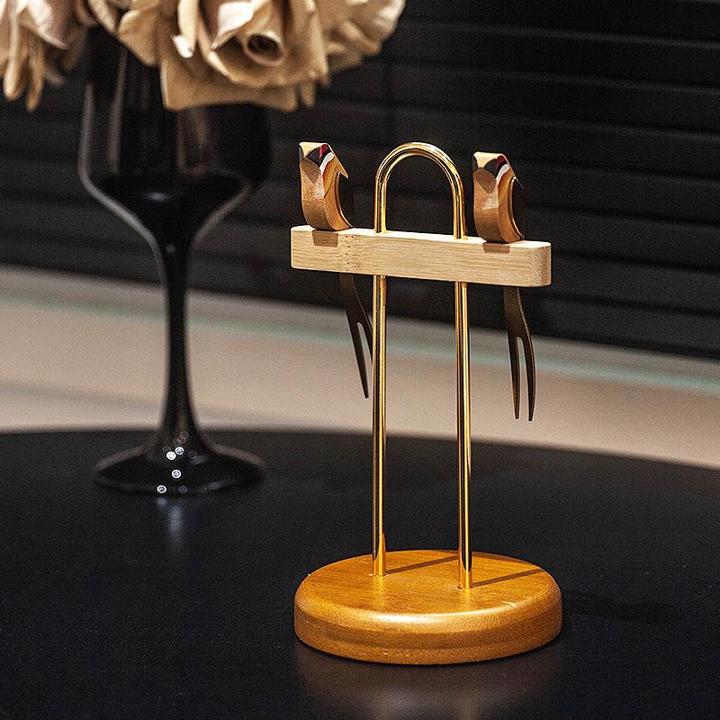 北欧风创意装饰品摆件客厅玄关酒柜书柜抽象高级感摆设软装装饰品