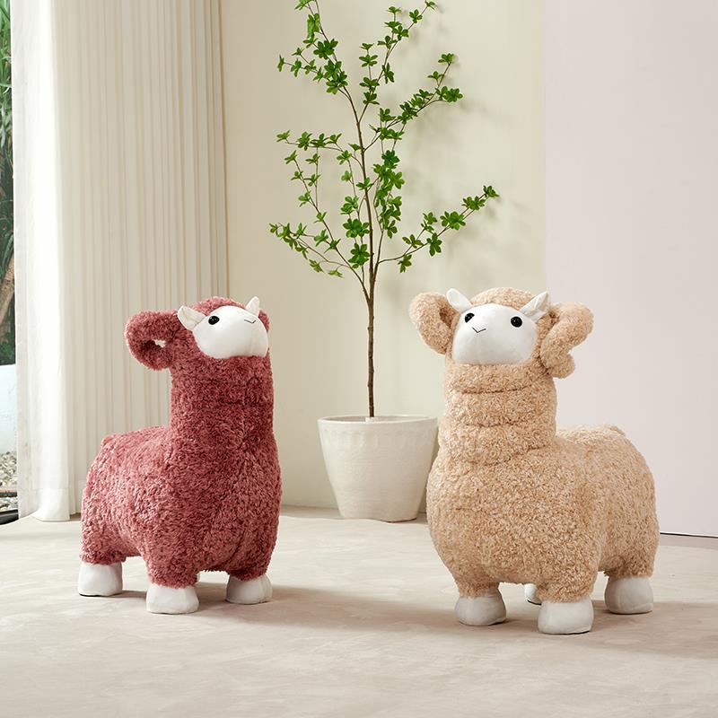 羊羔绒小绵羊椅子家用客厅网红羊驼座椅创意换鞋凳卡通动物儿童凳