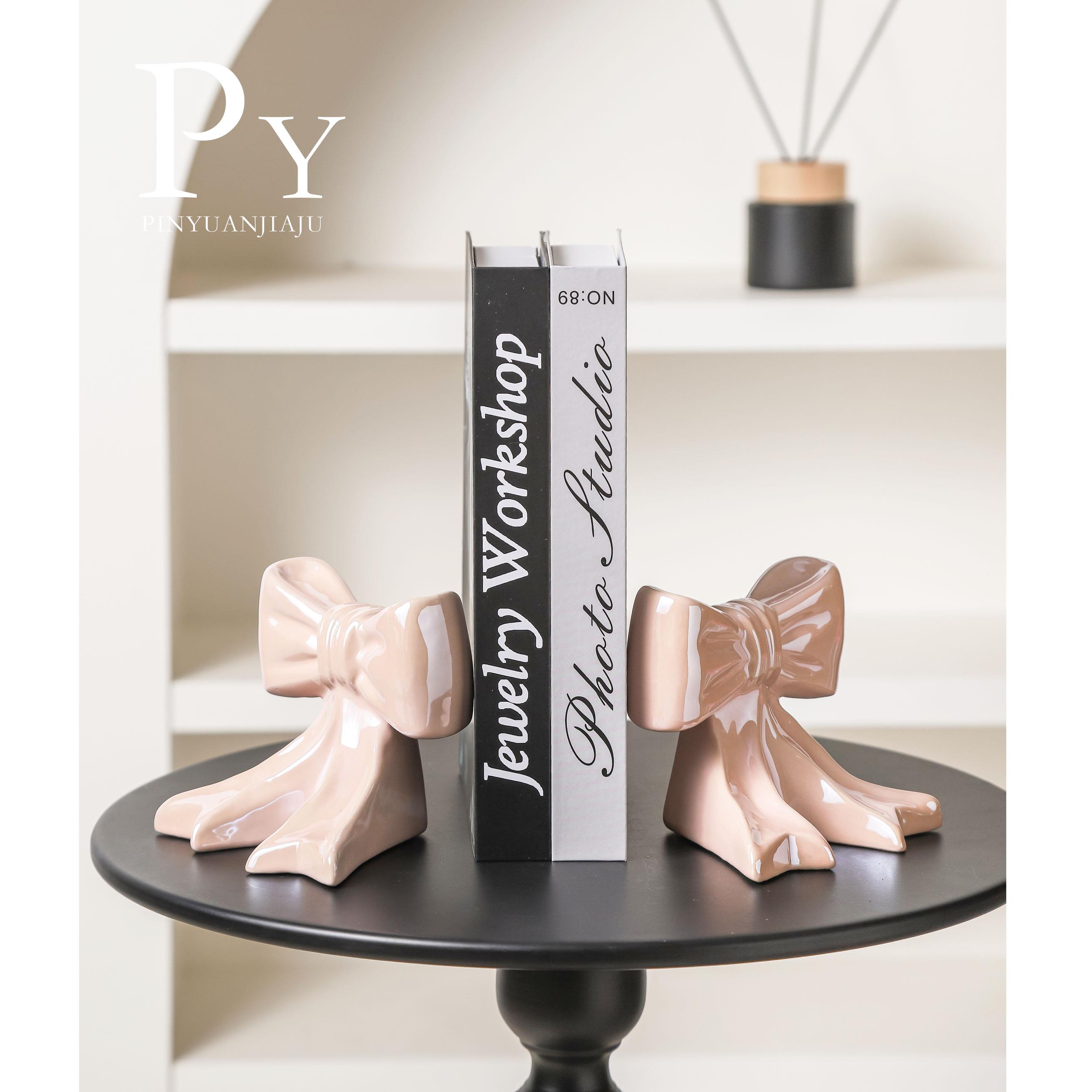 ins斯堪的纳维亚现代蝴蝶书柜个性化无障碍豪华酒柜饰品客厅电视