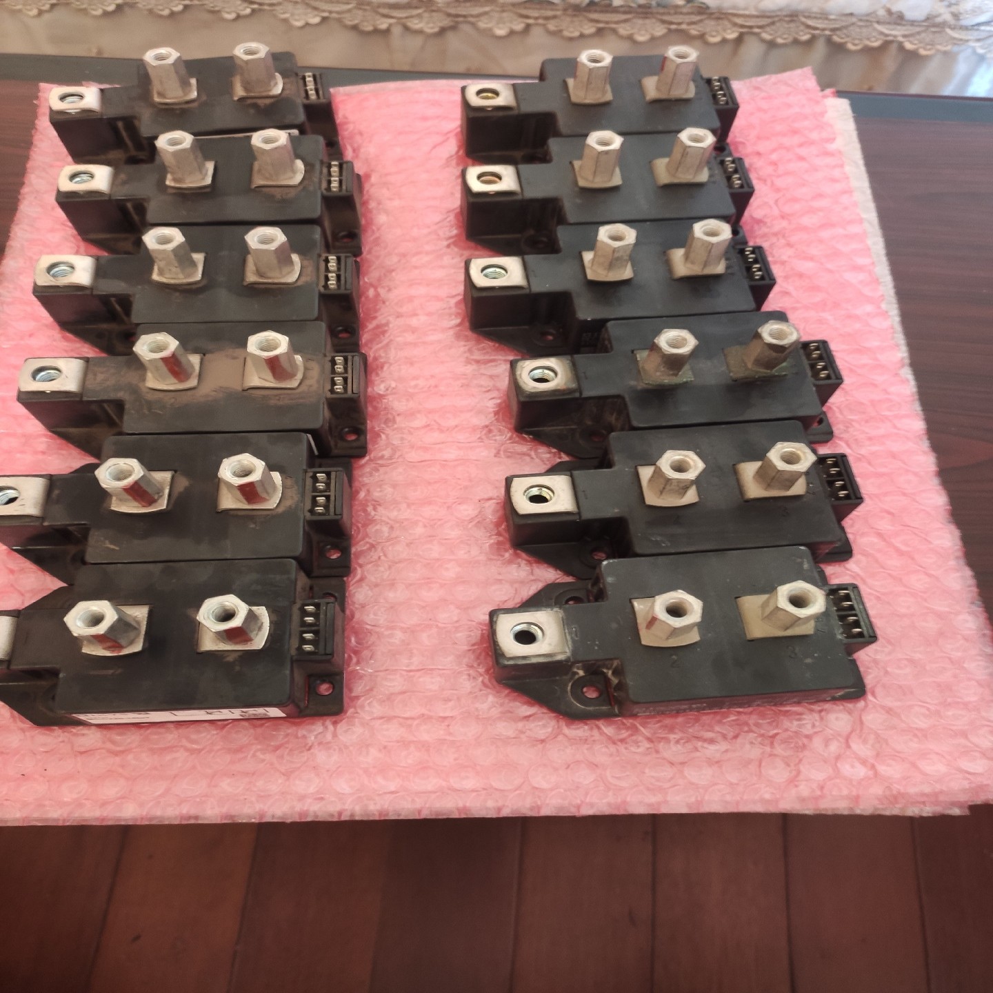 MCC220-16io1  IXYS   艾赛斯可控硅模块