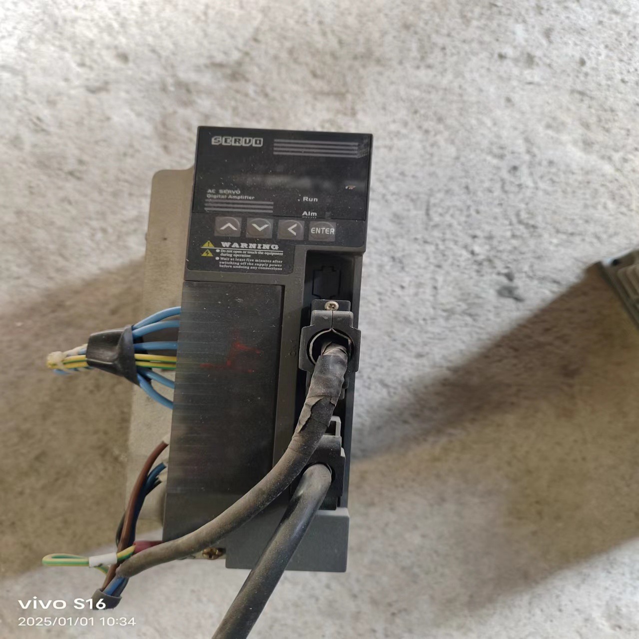 米格驱动器MG-1000C30L 15kW 220V 实物