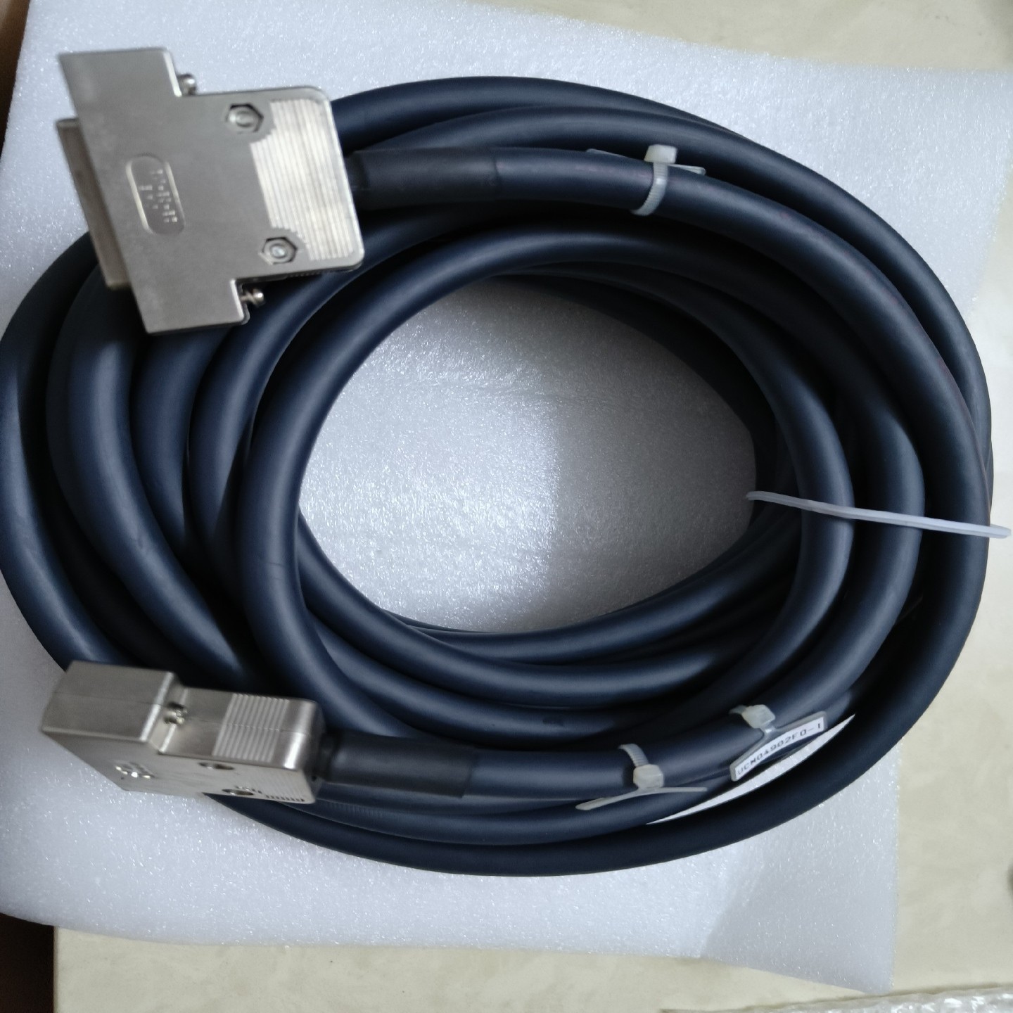 JAE接头 信号数据线DB-C8-J10长度10多米以实