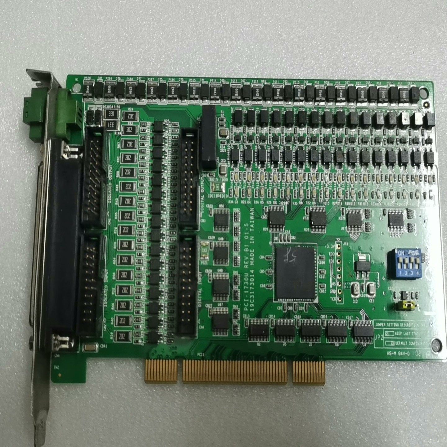 研华板卡型号PCI-1730U REVB1  32路隔