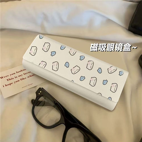 新款卡通可爱小猫磁吸眼镜盒学生户外眼镜收纳盒便携式墨镜盒子
