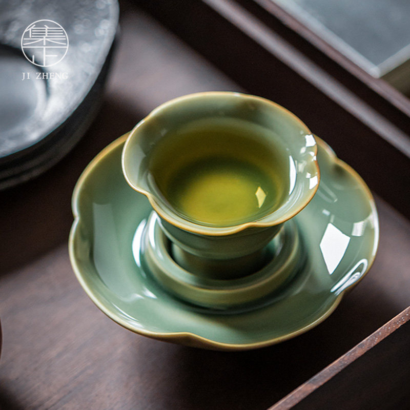 新品集正 越窑青瓷花口杯组v 日式梅子青功夫茶杯带杯垫人文茶具