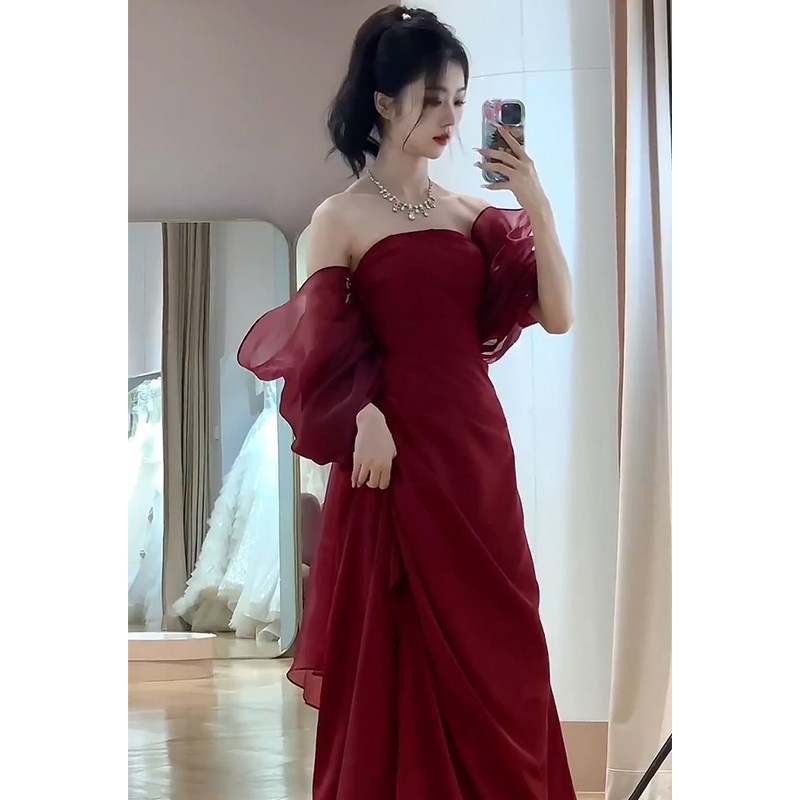 速发红色法式轻婚纱出门纱缎面订婚小礼服裙高级鱼尾晨袍女新娘敬