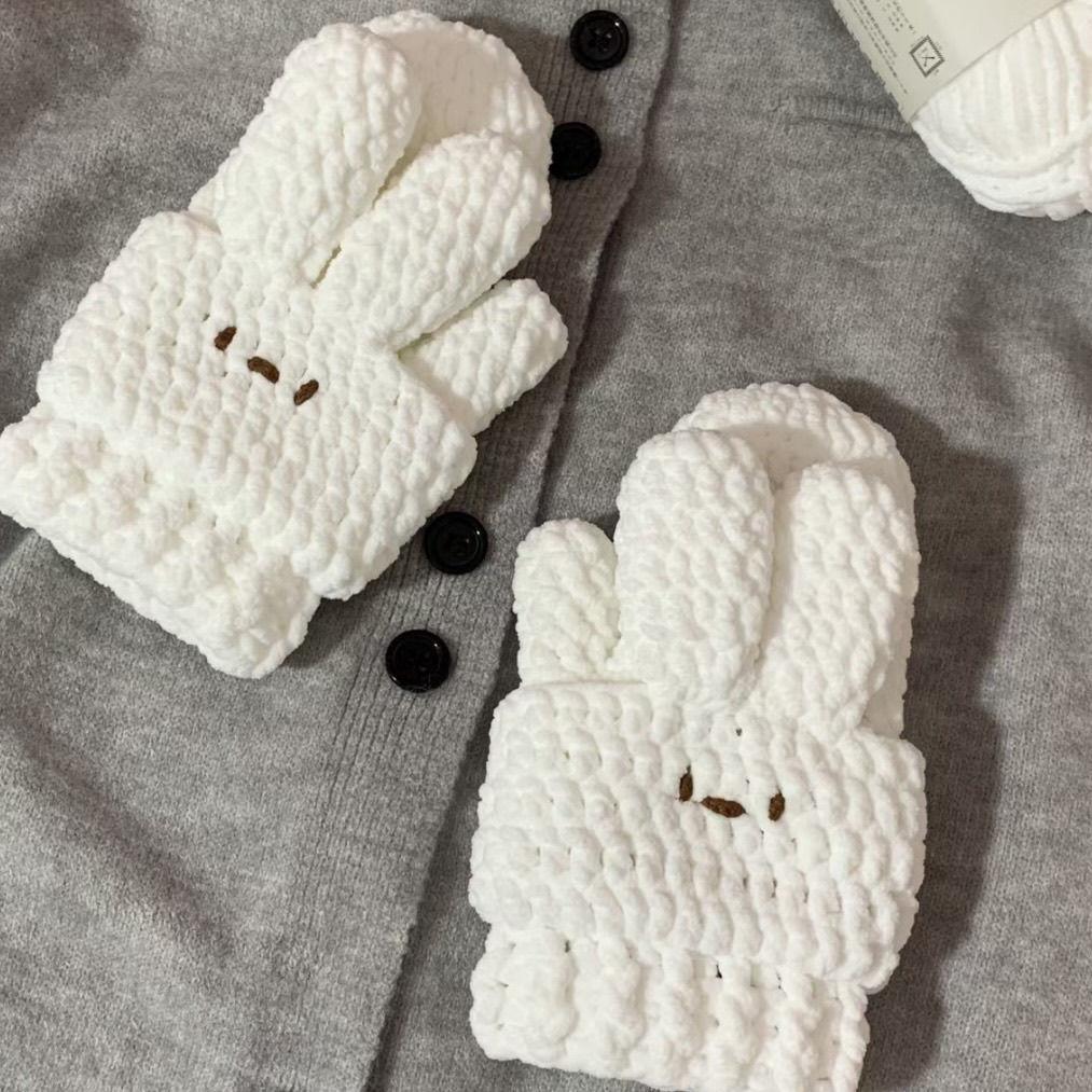 diy自制手工针织毛线白色小兔子