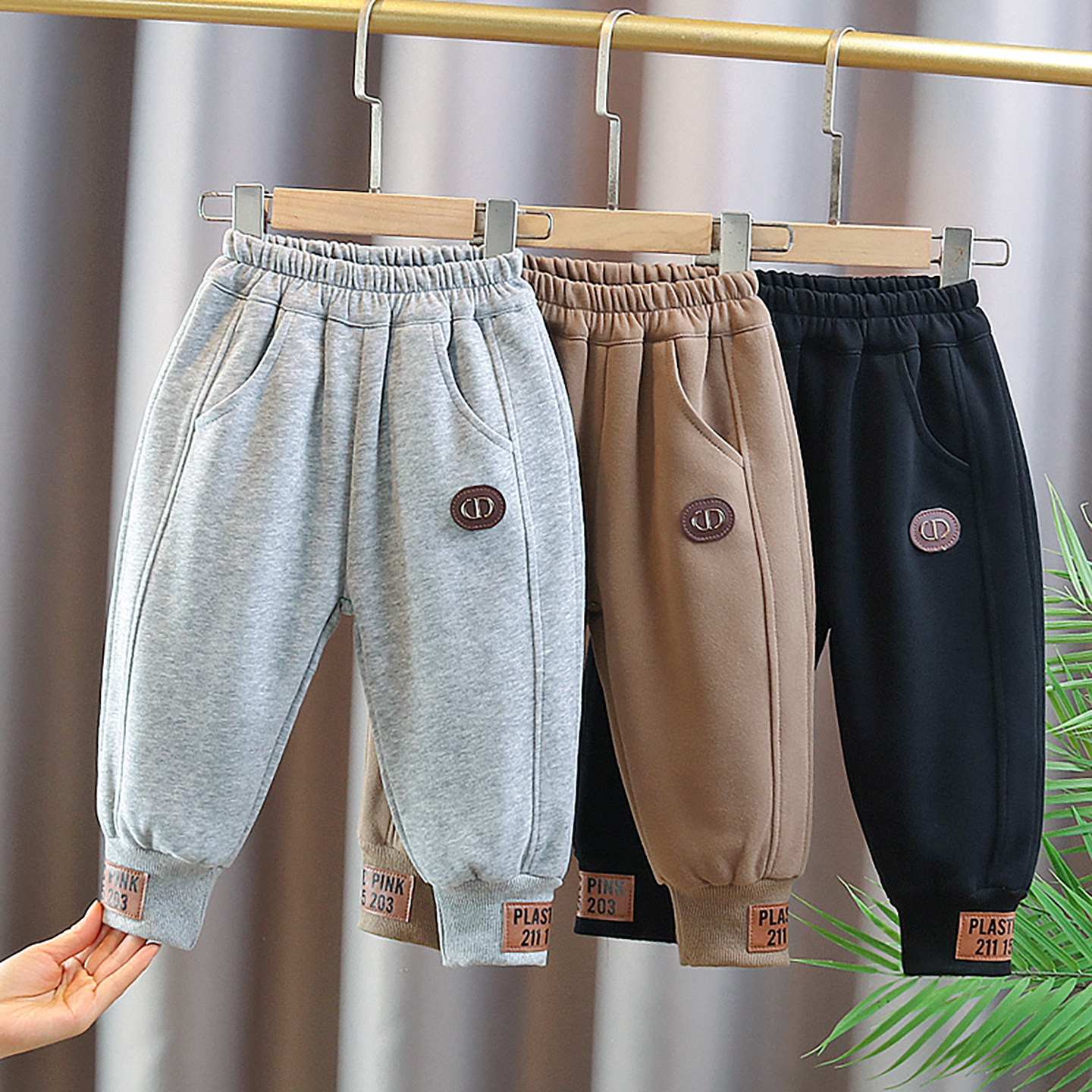 男童裤子2025新款春秋季婴儿洋气休闲运动裤宝宝长裤小童卫裤潮款