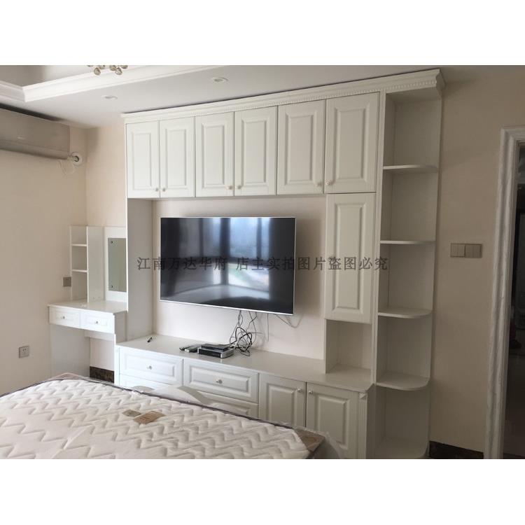 南宁精品全屋定制模压门衣柜简欧风格衣帽间推拉门书桌镂空柜隔板