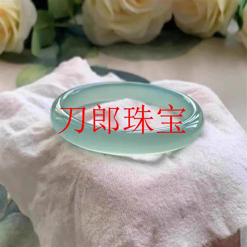 老矿高冰种马料清翠色玛瑙手镯少女款时尚晴水绿天青冻玉髓手镯子