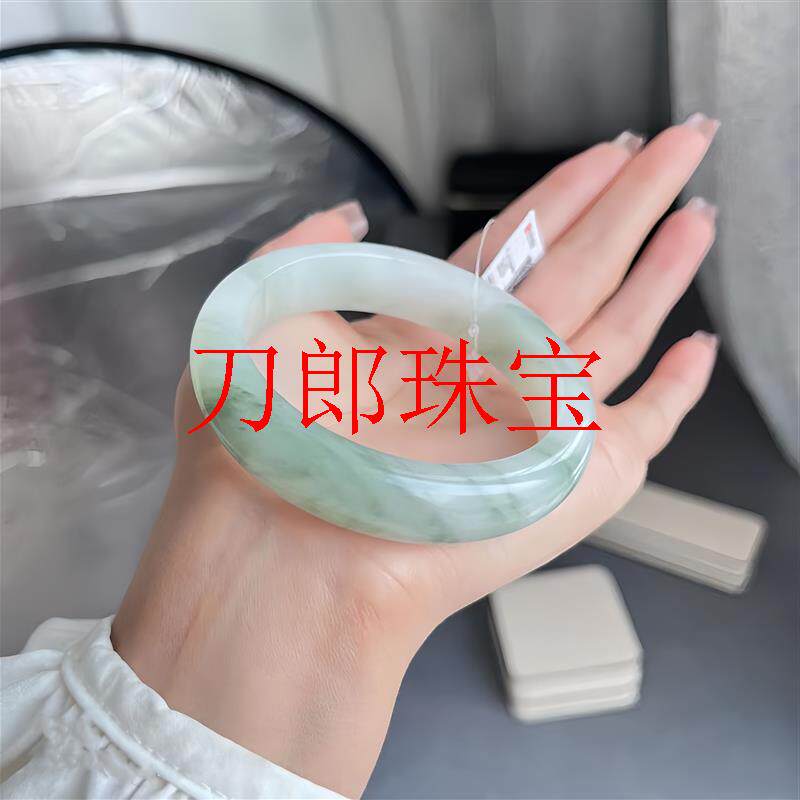 糯冰种新疆金丝玉天山翠雪翠玉镯白底飘花扁条白色手镯子女款送礼