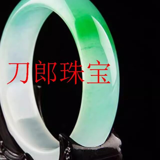 冰种翡翠色手镯飘阳绿石英岩质晴底飘花玉镯子小清新时尚百搭女款