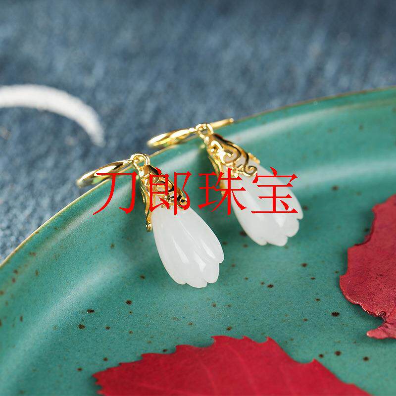 精选耳环银饰镶嵌老矿和田玉白玉兰花鎏金古典优雅女耳挂饰品送礼