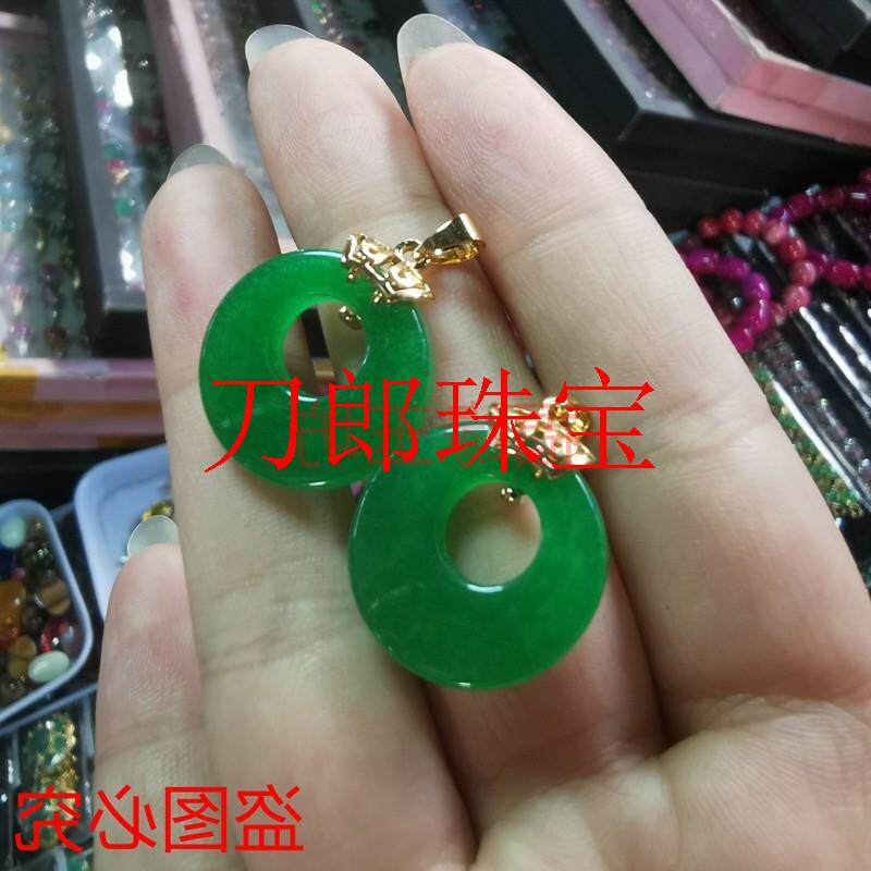 缅甸糯种阳绿翡翠色新中式转运玉坠辣绿冰种怀古项链平安扣玉吊坠