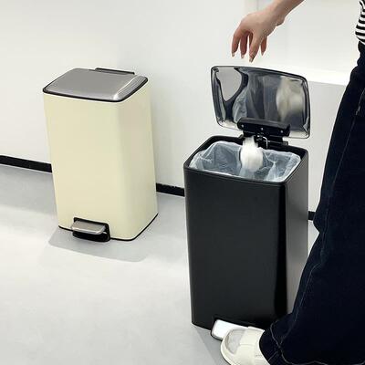 脚踏客厅垃圾桶家用带盖厨房专用高卫生桶脚踩轻奢高档卫生间