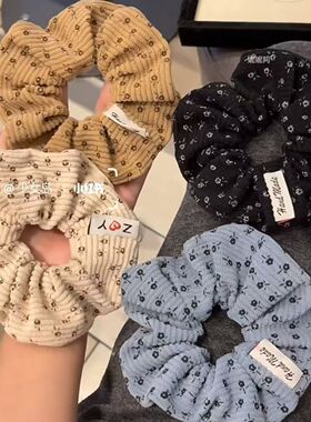 复古气质碎花灯芯绒大肠发圈