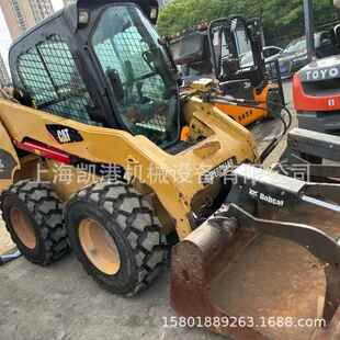 S18系列滑移装 载机扫雪机 S300 外贸出口二手S70