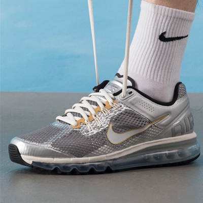 Nike耐克低帮运动休闲鞋