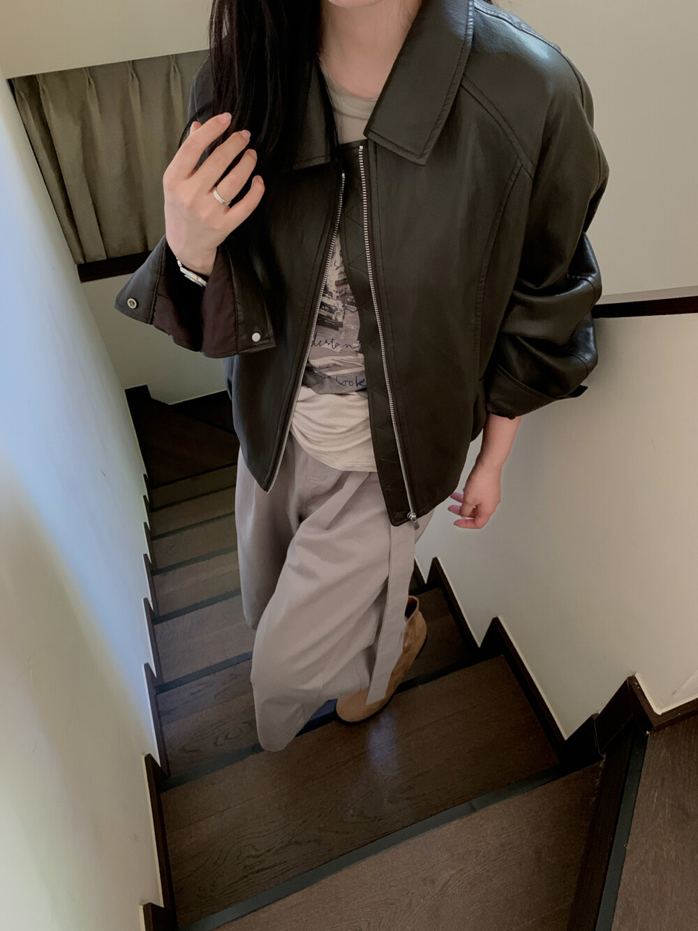 秋上新韩系复古PU皮机车服夹克外套女拉链翻领皮衣YS1-JJ268171