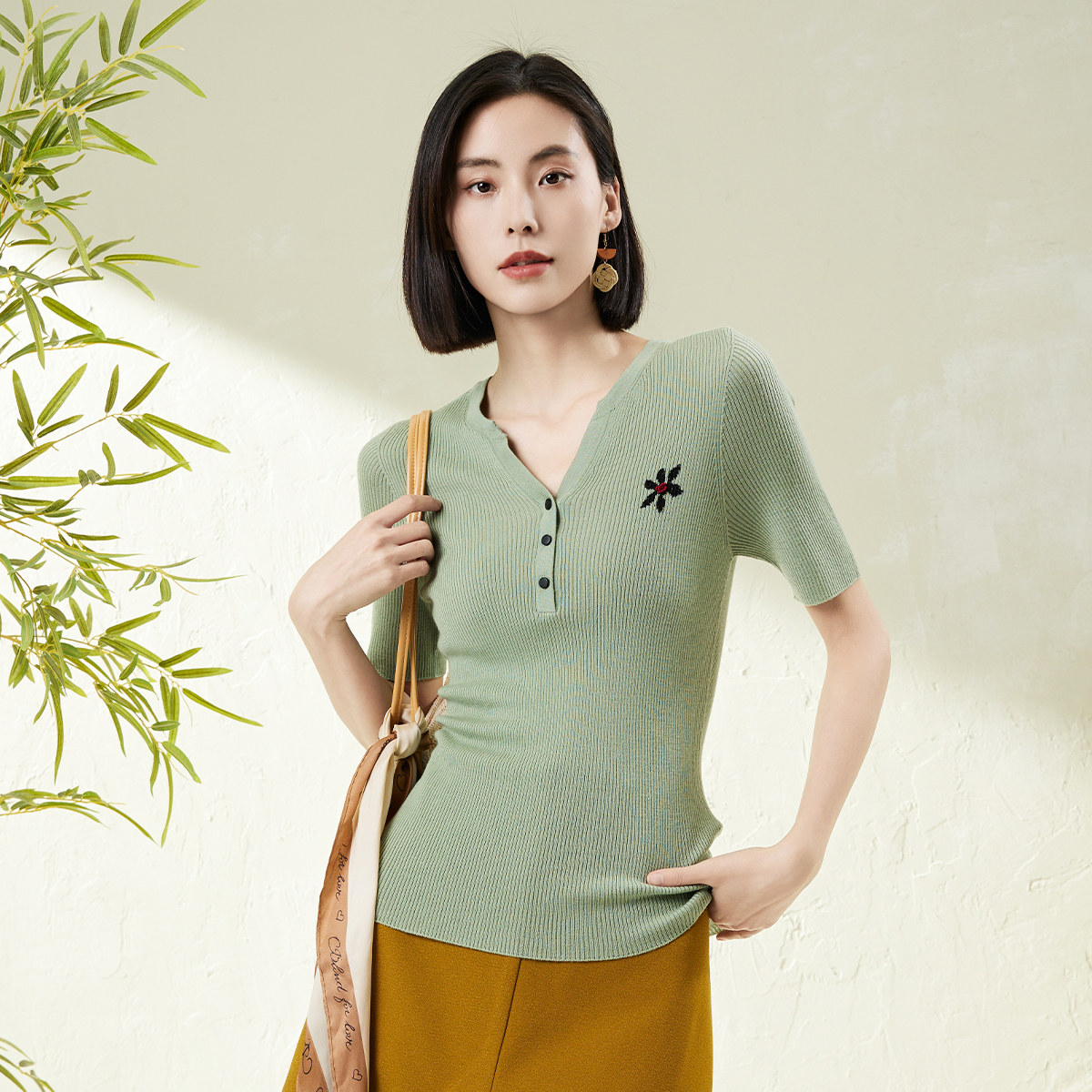 春竹早春新款100%绵羊毛V领短袖收腰显瘦透气薄款上衣女羊毛半袖,女装/女士精品,毛针织衫,淘宝优惠券,粉丝福利购,淘宝优惠卷