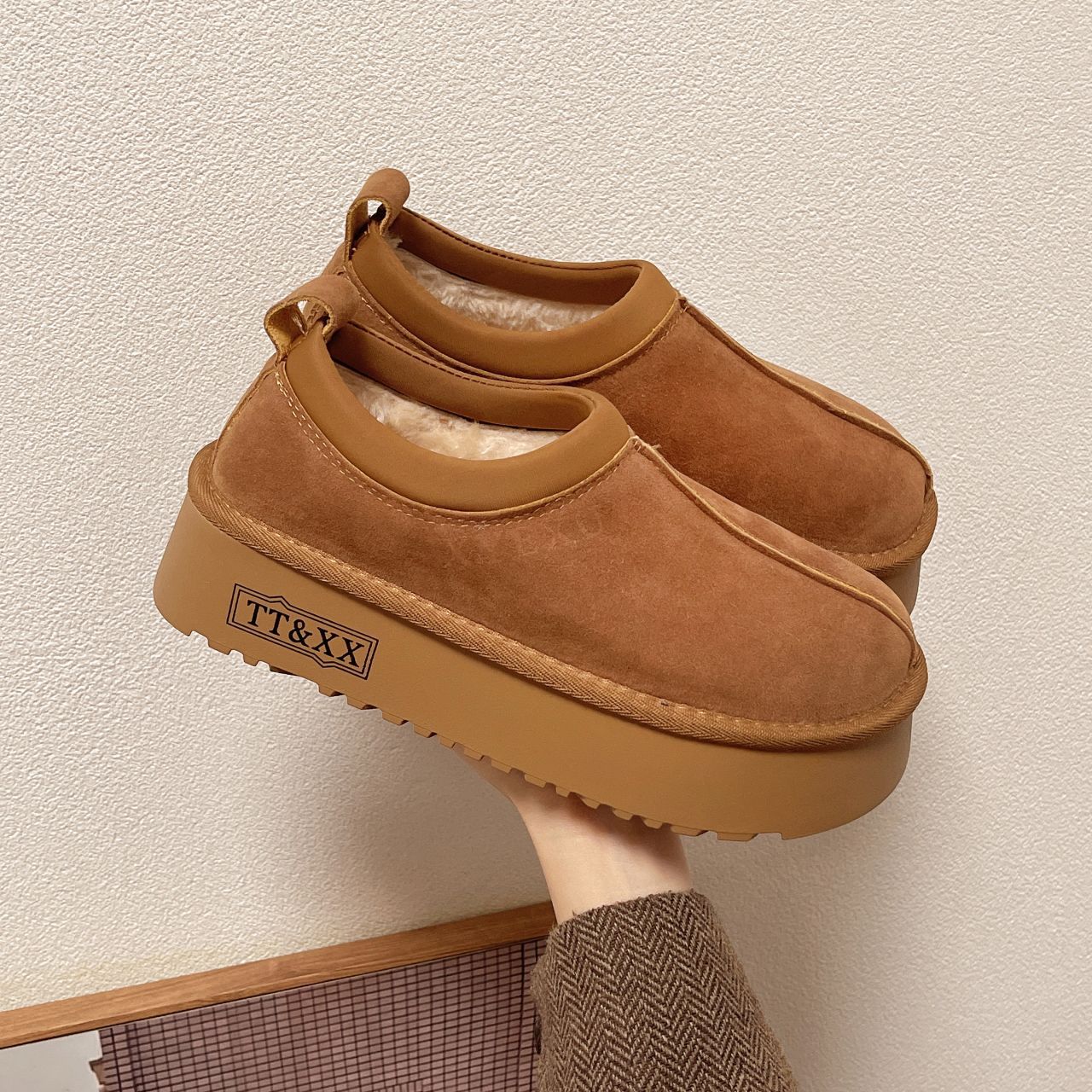 厚底毛毛勃肯鞋女加绒女鞋保暖雪地靴秋冬一脚蹬乐福棉鞋