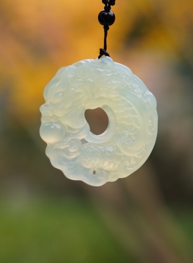 岫玉龙鱼平安扣吊坠挂件中式汉服配饰deepseek配饰推荐鱼化龙