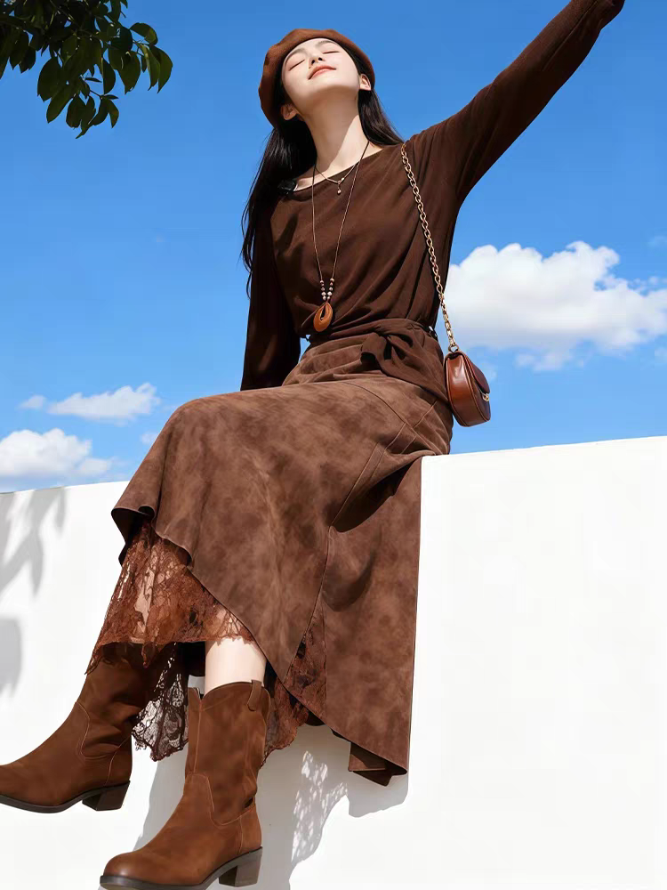 麂皮绒秋季新款女装棕色高腰A字半身裙女长款显瘦百搭气质裙子103