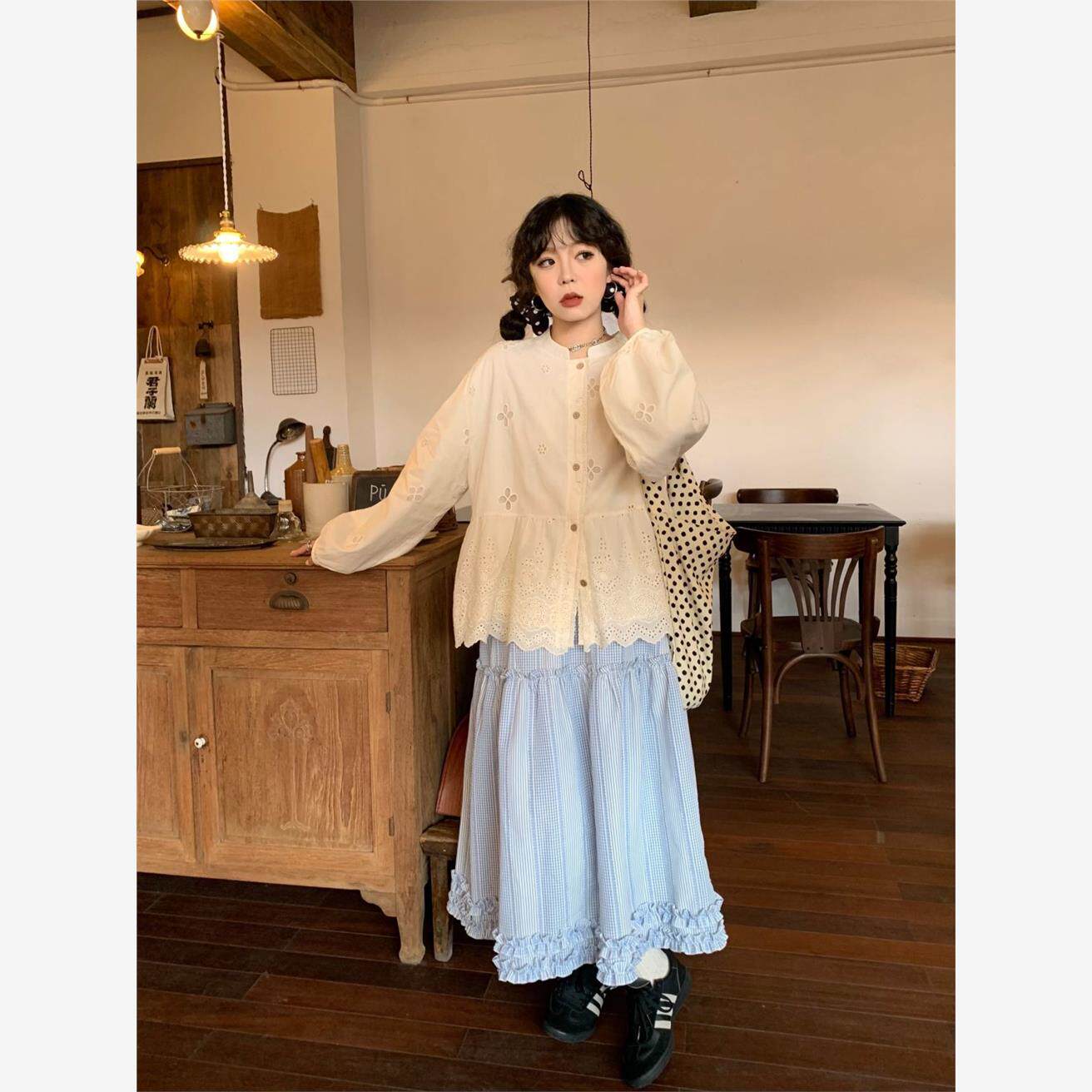 甜美风套装女春秋新款镂空宽松长袖衬衫木耳边格子半身裙子两件套
