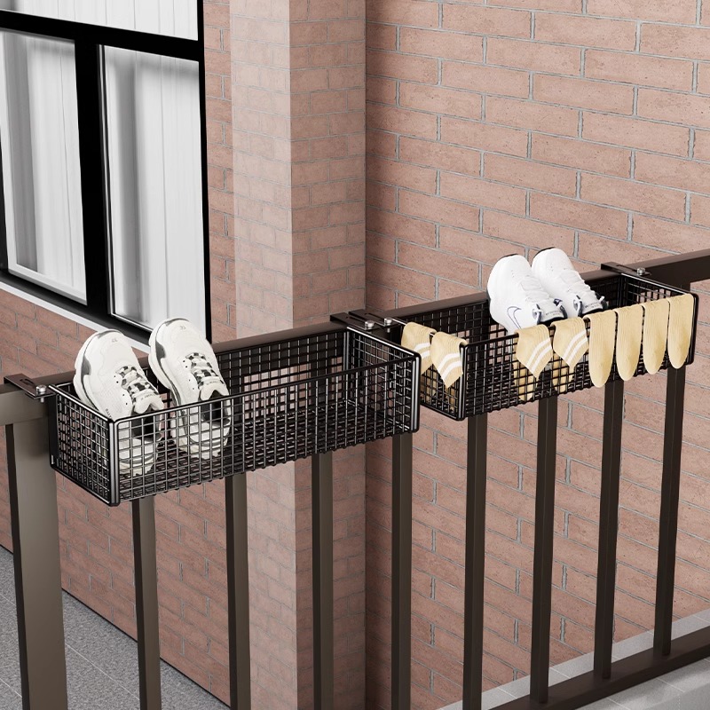 阳台置物架挂钩式挂篮晾鞋袜神器防盗窗栏杆窗户挂架空间利用神器