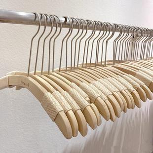 logo定制服装店专用实木衣架木质防滑月亮弯儿童装女装衣撑子衣挂