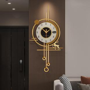 客厅挂钟表2025新款格栅装饰墙壁创意日历款简约轻奢高级感免打孔