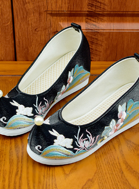 锦袍仙古风汉服鞋子女增高翘头绣花鞋黑色古装翘头鞋民族风复古